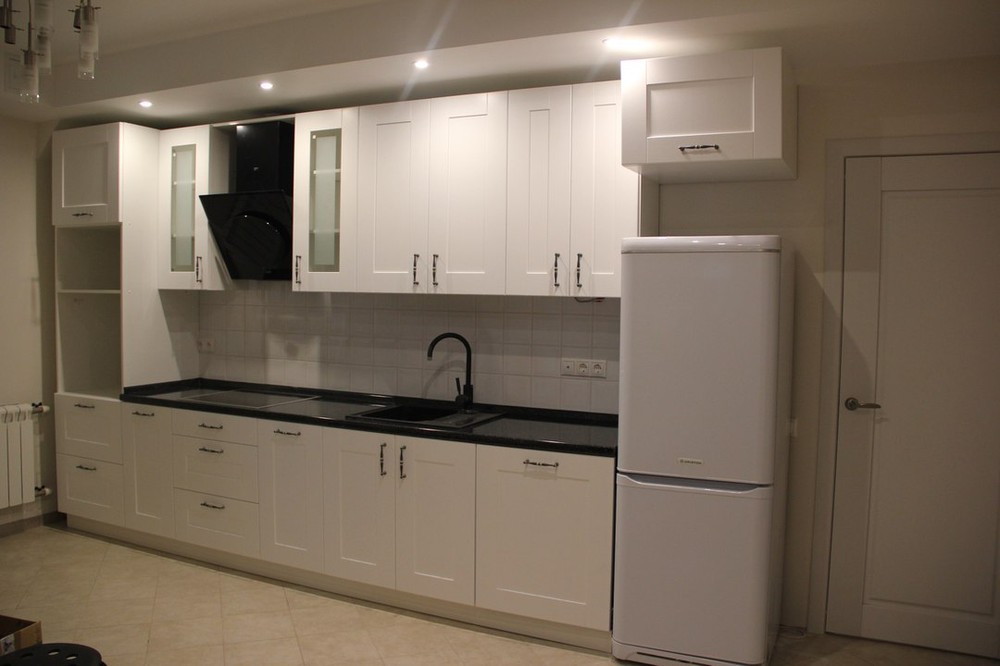 Белый кухонный гарнитур-Кухня из массива «Модель 175»-фото2