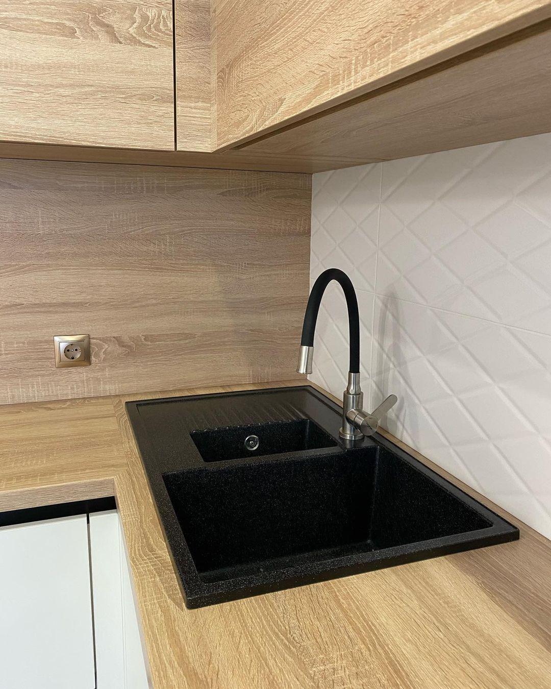 Белый кухонный гарнитур-Угловая кухня с отдельной вытяжкой «Модель 786»-фото4